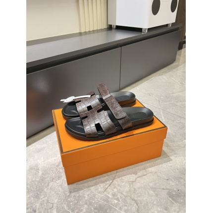 Hermes Slippers For Men in 211188
