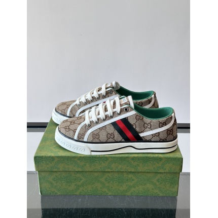 Gucci Casual Shoes For Men in 211220