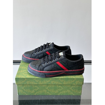 Gucci Casual Shoes For Men in 211223
