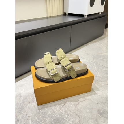 Cheap Louis Vuitton Slippers For Men in 211227, $50 USD- [IB211227] - Replica Louis Vuitton Slippers For Men