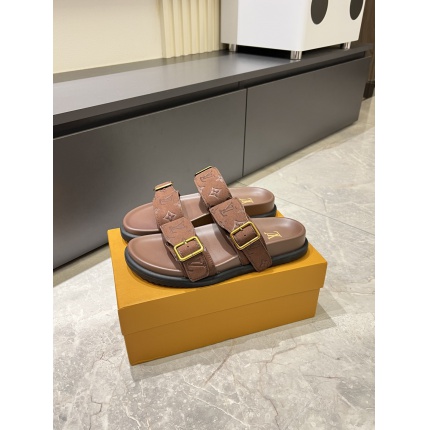 Cheap Louis Vuitton Slippers For Men in 211229, $50 USD- [IB211229] - Replica Louis Vuitton Slippers For Men