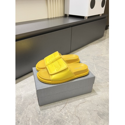Prada Slippers For Men in 211261