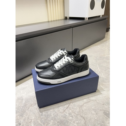 Dior Sneakers in 211295