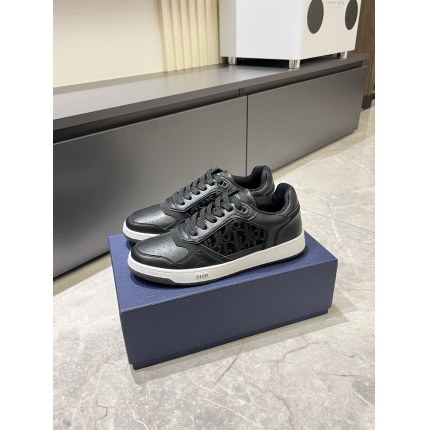 Dior Sneakers in 211302
