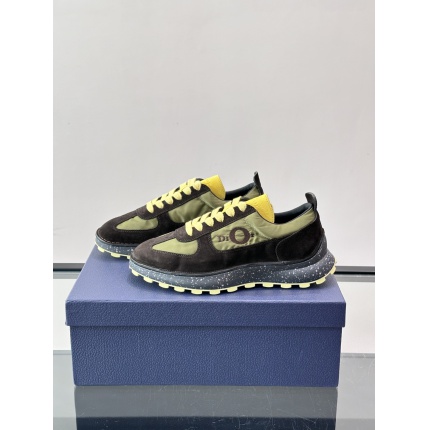 Dior Sneakers in 211343