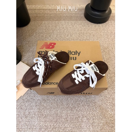 MiuMiu Sneakers For Women in 211438