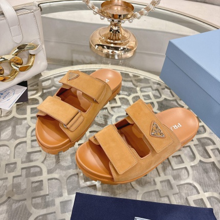 New Arrivals Prada Slippers Size 35-45 in 211447