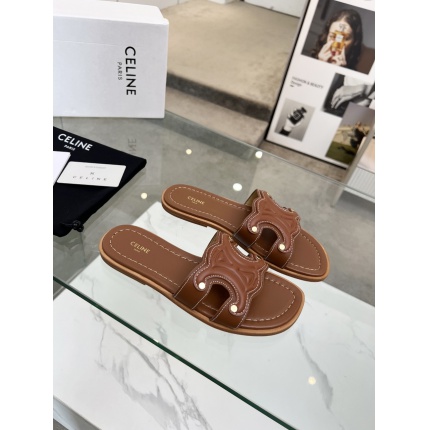 New Arrivals Celine Slippers For Women in 211453