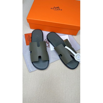 Hermes Slippers For Men in 211459