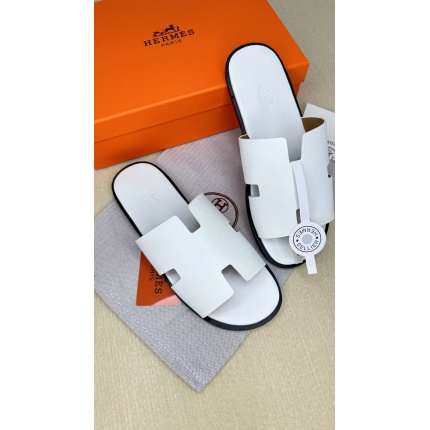 Hermes Slippers For Men in 211464