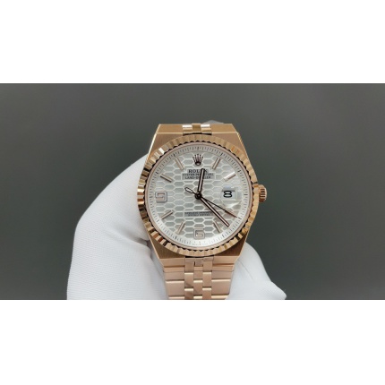 Rolex New Model Land Cruiser Type 36mm/40mm 7315 Movement in 211480