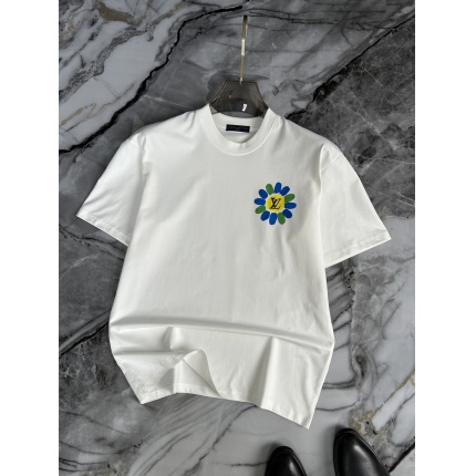 Louis Vuitton T-Shirts for Men in 211853