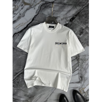 Balenciaga T-shirts for Men in 211857