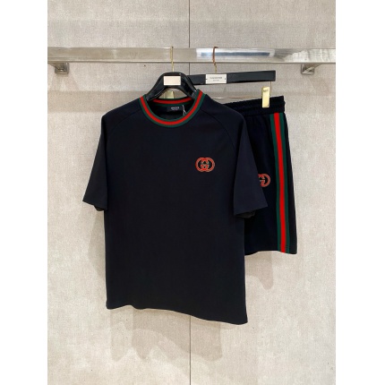 Gucci Short Tracksuits For Men in 211879