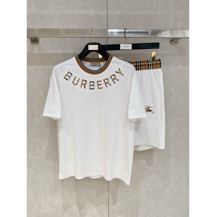 Burberry Short Tracksuits For Men in 211886