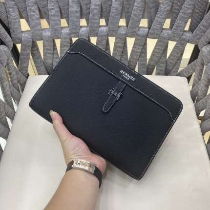 New Arrivals Hermes AAA quality Clutchs for Men in 211941