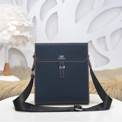 New Arrivals Hermes AAA quality Crossbody bag for Men in 211988