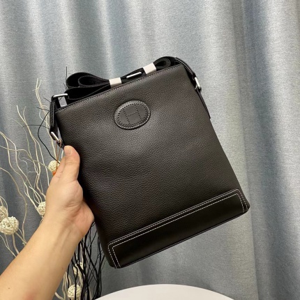 New Arrivals Hermes AAA quality Crossbody bag for Men in 211992