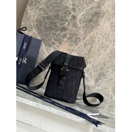 Cheap New Dior AAA-quality men's vertical flap messenger bag in 212013, $105 USD- [IB212013] - Replica Dior AAA quality Bags For Men