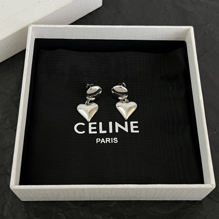 New Arrivals Celine Earrings in 212041