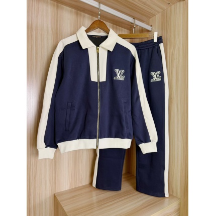 New Arrivals Louis Vuitton Tracksuits For Men in 212105