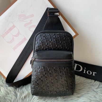 New Dior AAA-Class Men's Shoulder Bag in 212112