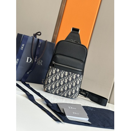 New Dior AAA-Class Men's Waist Bag in 212120