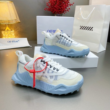 New Off-White collection is simple and versatile. in 212180