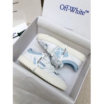 Nike OFF-White Sneakers in 212198