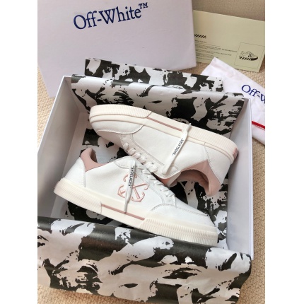 Nike OFF-White Sneakers in 212205