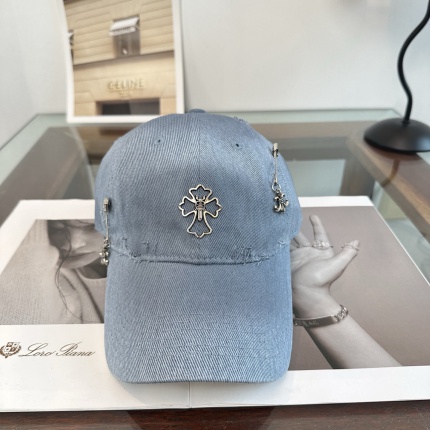 Chrome Hearts Caps in 212302