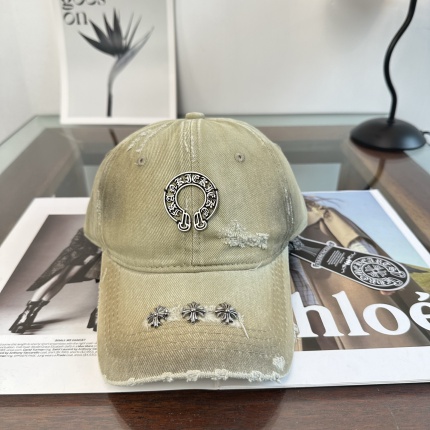 Chrome Hearts Caps in 212320