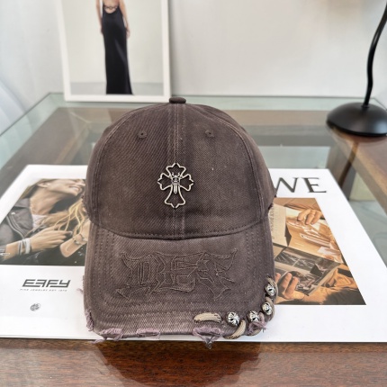 Chrome Hearts Caps in 212331
