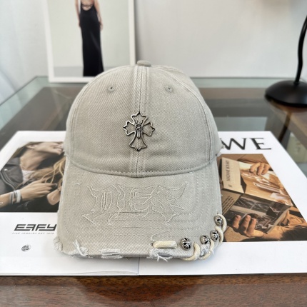 Chrome Hearts Caps in 212334