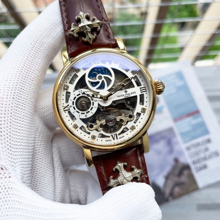 Patek Philippe high-quality mechanical wristwatch in 212439