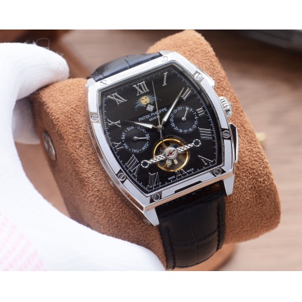Patek Philippe high-quality mechanical wristwatch in 212445