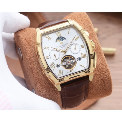 Patek Philippe high-quality mechanical wristwatch in 212446