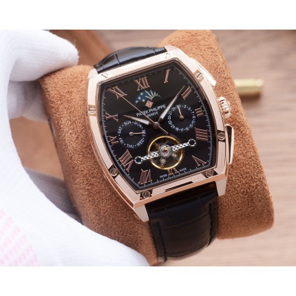 Patek Philippe high-quality mechanical wristwatch in 212448