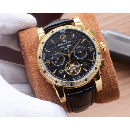 Patek Philippe high-quality mechanical wristwatch in 212465