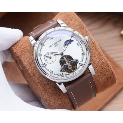 Patek Philippe high-quality mechanical wristwatch in 212471
