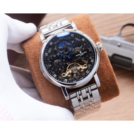 Patek Philippe high-quality open-work mechanical wristwatch in 212484