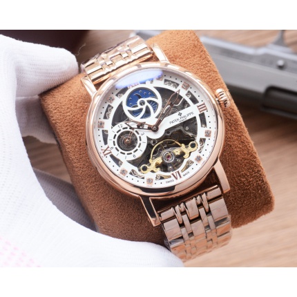 Patek Philippe high-quality open-work mechanical wristwatch in 212485