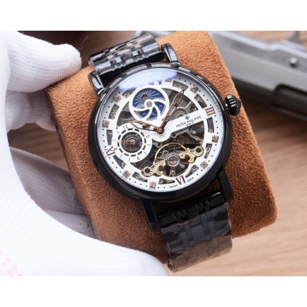 Patek Philippe high-quality open-work mechanical wristwatch in 212486