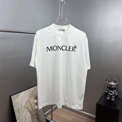 Moncle T-Shirts for Men in 212603