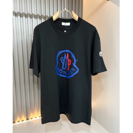 Moncle T-Shirts for Men in 212605