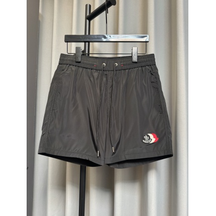 Moncler Shorts For Men in 212620