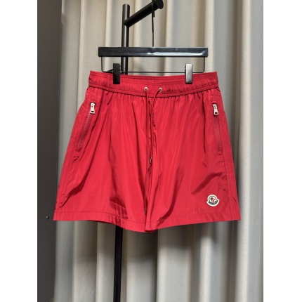 Moncler Shorts For Men in 212621