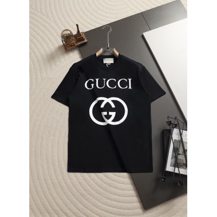 Gucci T-shirts for Women in 212666