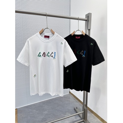 Gucci T-shirts for Women in 212668