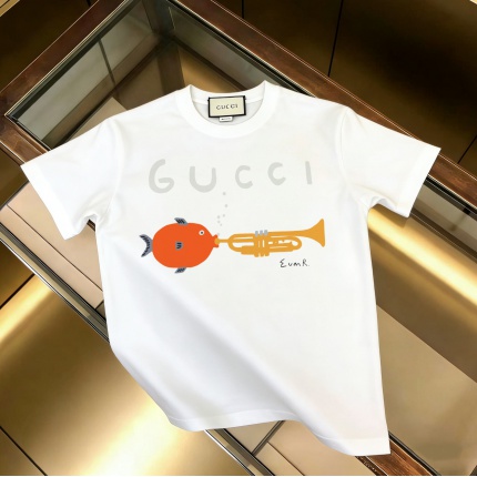 Gucci T-shirts for Women in 212683